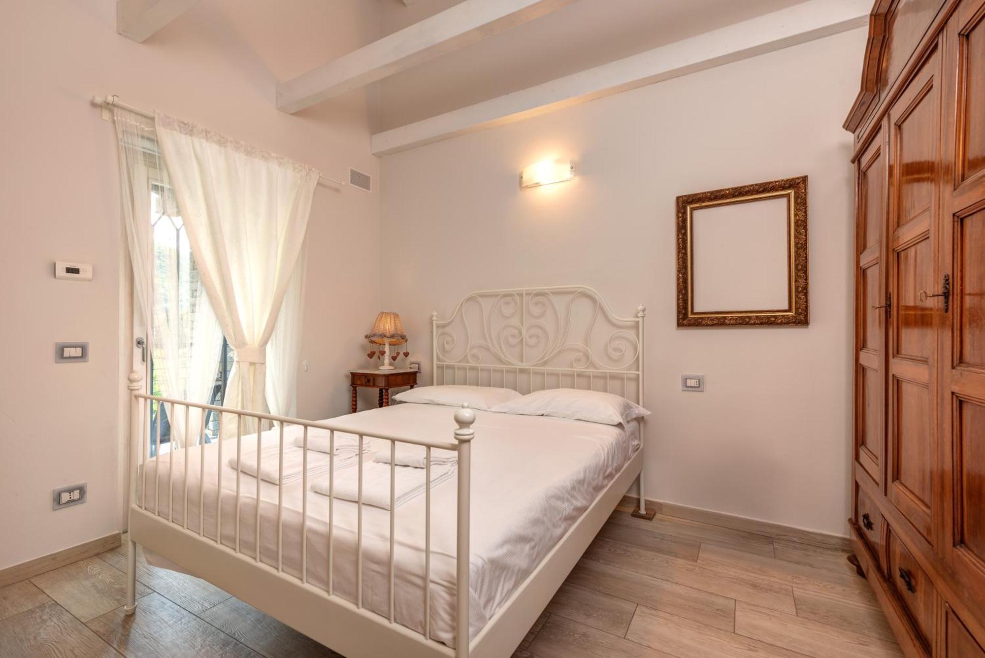 Villa La Corte With Amazing Pool And Garden Колико Экстерьер фото