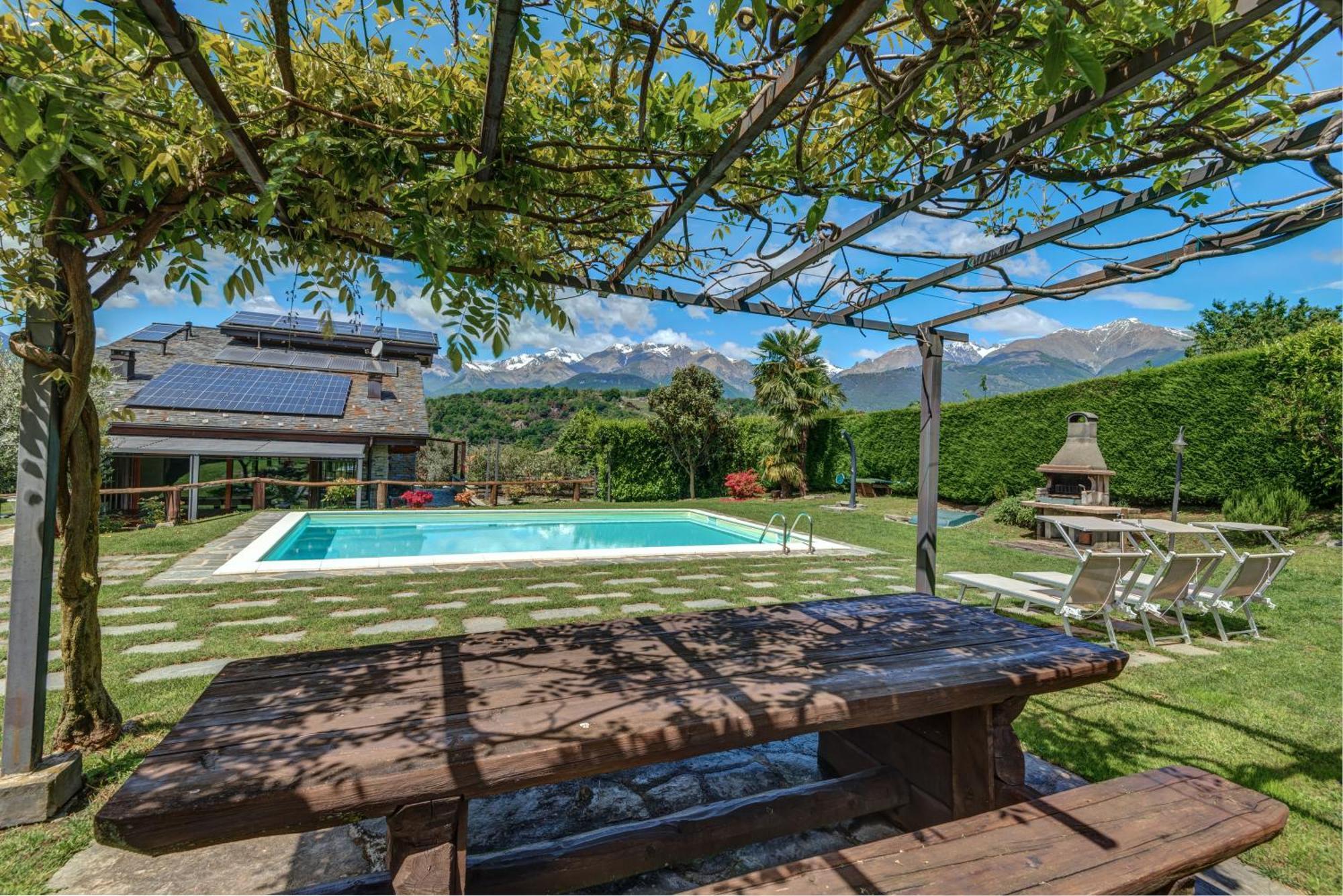 Villa La Corte With Amazing Pool And Garden Колико Экстерьер фото
